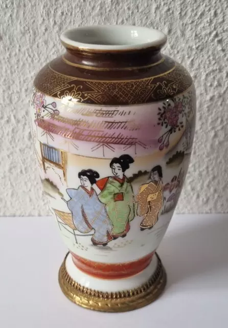 Alte Japanische Porzellan Vase mit Bronze Fuß - Taishō Periode um 1920 - rar