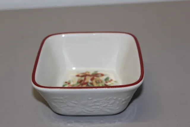 Longaberger Natures Garland Small Square Bowl Holiday Christmas