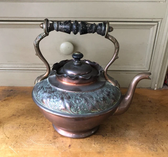 Vintage/antique embossed copper kettle/teapot