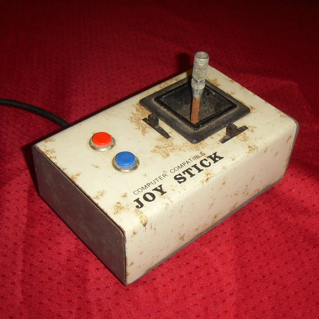 Retro Games ressuscite le joystick QuickShot II – Le de