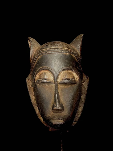 African Tribal Face Mask Wood Hand Carved Vintage Wall Hanging Coast-4583