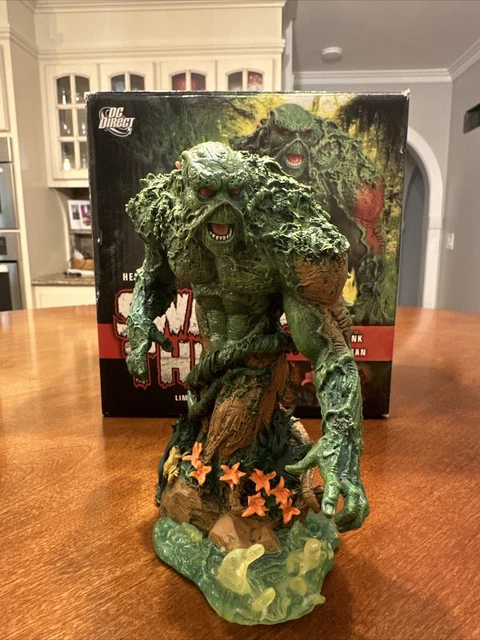 DC Direct  Heroes of the DC Universe Swamp Thing Bust by Gary Frank/ St. Jean