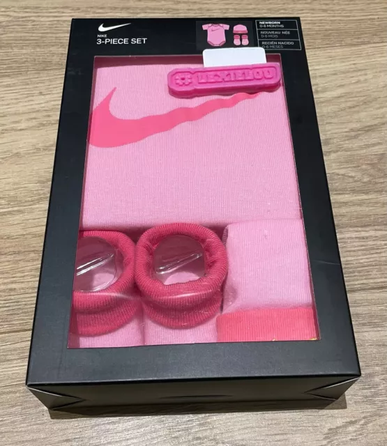 Nike Jordan 3-Piece Baby Gift Box Set - Bodysuit/Boots/Hat - Various Size/Styles