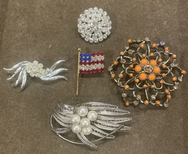 Vintage Brooches Pins - Mixed Lot of Five