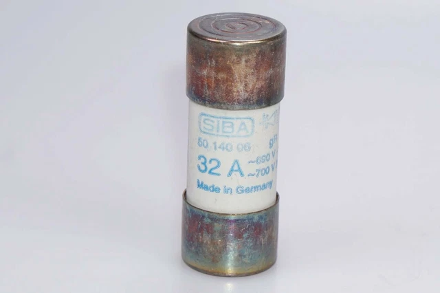 1 Pièce SIBA 50 140 06 Ultrarapid Sécurité 32A 690V Taille