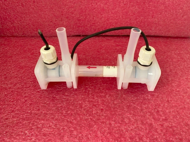 Tokyo Electron Keiso Tel UCUF-0BL-2000DIW Misuratore Flusso Plastica