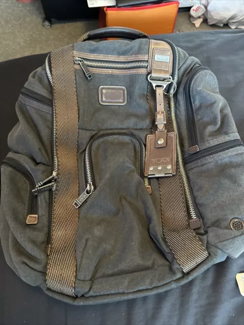 Tumi Alpha Bravo Kingsville Deluxe Brief backpack