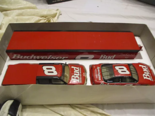 Brookfield 1/24 Dale Earnhardt Jr Budweiser Crew Cab Hauler And Car