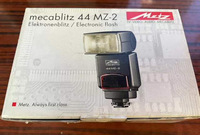 Metz mecablitz 44 MZ-2 Shoe Mount Flash For Film Camera ( Universal )