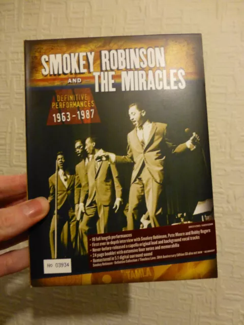 (numbered version) Smokey Robinson & The Miracles - Definitive Performances DVD