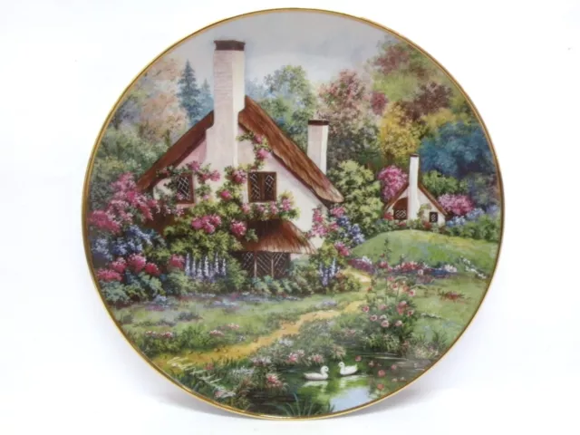 Franklin Mint collector display plate - A Cozy Glen vgc (8 1/8")