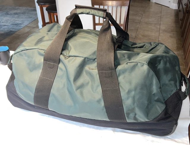 LL Bean Large Green Rolling Duffel Bag LLB#0XN92 2