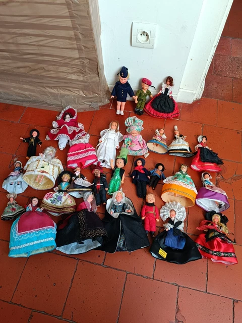 Lot De Petites Poupées Anciennes En Plastique – Collection Vintage