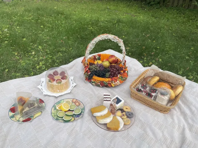 VTG Artificial Fruits Breads Cakes Cookies Display-in Real Size-Authentic LOOK