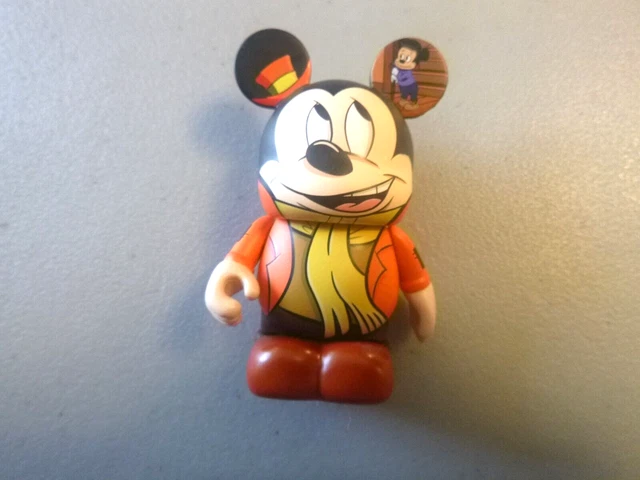 Disney Vinylmation 3" - Mickey's Christmas Carol - Mickey Mouse as Bob Cratchit