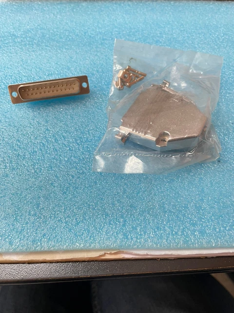 4 Connecteurs Sub-D Femelles Harting 50 Broches, Fût à Souder - Neufs - Fabriqué En Allemagne