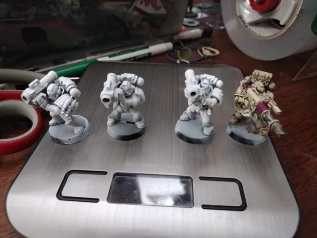 Warhammer Space Marine First Born Devastators X4, 1 Lascannon, 3 Misiles...