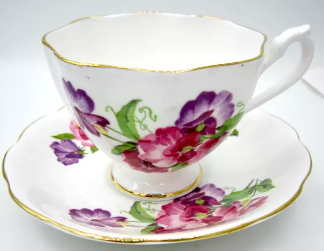 Queen Anne Sweet Pea Bone China Tea Cup & Saucer - Purple Flowers - England