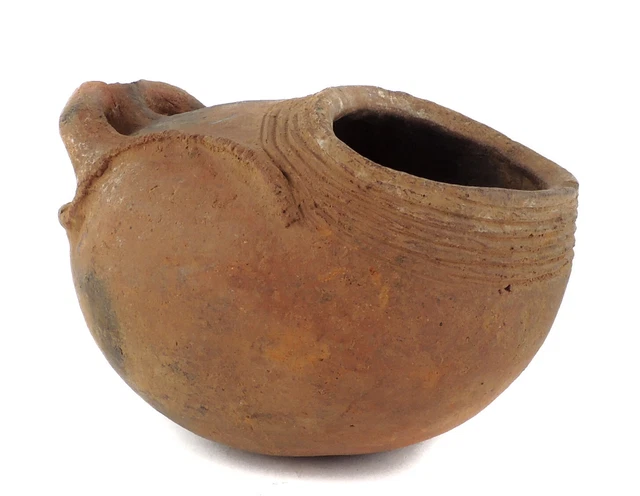 Olla de arcilla Akan arte africano de Costa de Marfil