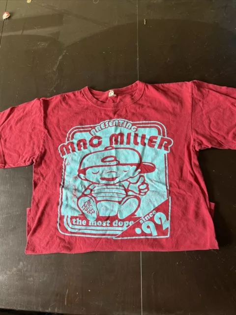 Mac Miller (Distressed) Incredibly Dope Since 92 Thumbs Up T-shirt Size M Red