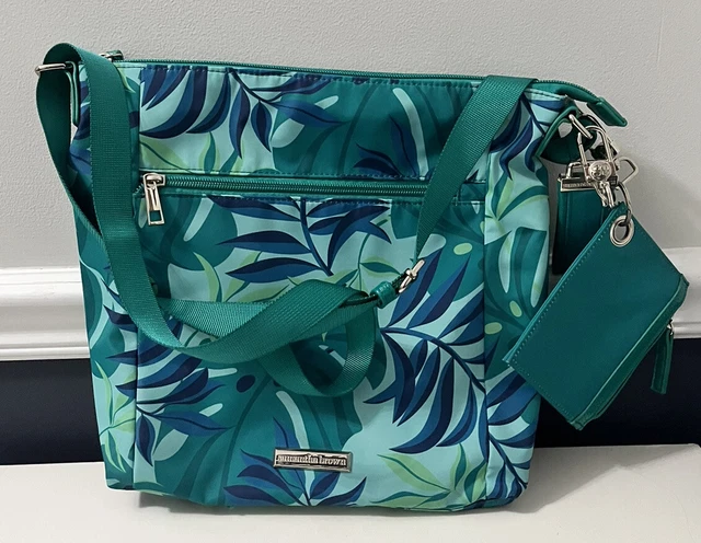 Samantha Brown To-Go Triple Compartment Crossbody with RFID - Tropical Pattern