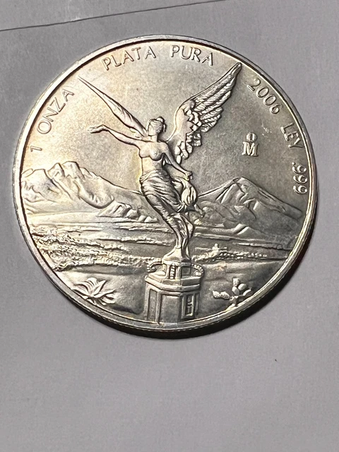 2006 Mo Mexico Silver One oz  1 Onza .999 Libertad, harder date