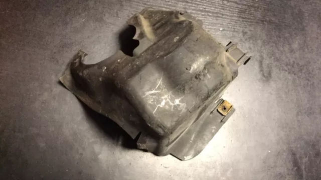 BMW E61 E60 Rutschplatte Spannabdeckung Radaufhängung links 7149597