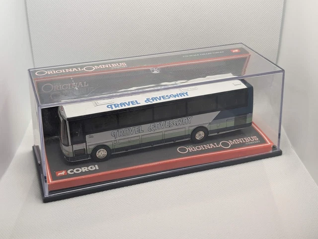 CORGI 1/76 SCALE OM42701 - Van Hool Alizee Whippet Coaches - Blue/Cream