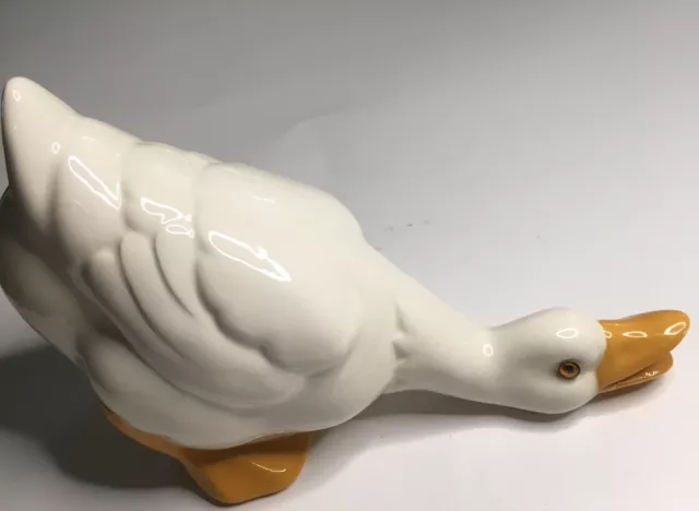 Goose Duck Figure vintage ceramic hand painted Country Decor Cottagecore