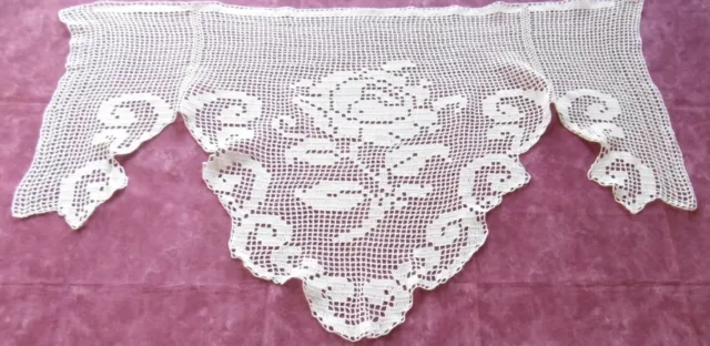 Superbe rideau/ brise vue/ rideau de bistrot en CROCHET au motif floral