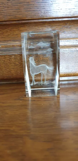 Presse Papier  Verre  CHEVAL