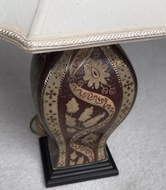 VINTAGE Painted Chinoiserie Porcelain Table Lamp Oriental Accents Maroon Gold