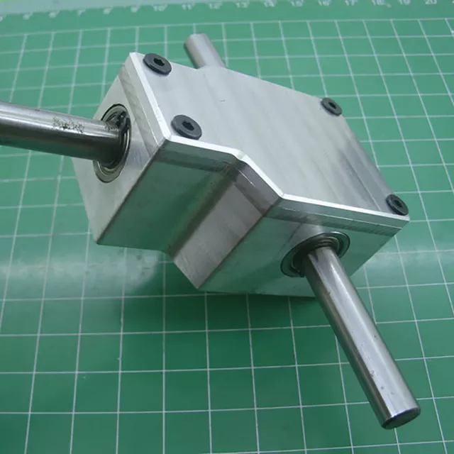 90° 8mm Bevel Gearbox Speed Reducer Transmission Ratio 1:1 Output Shaft Aluminum