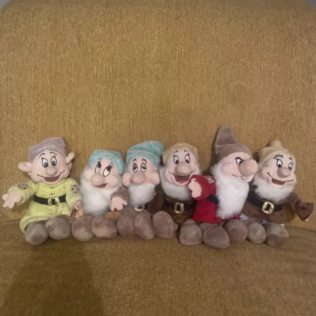 Vintage Disney Snow White & The Seven Dwarfs Plush Disney Store Exclusive