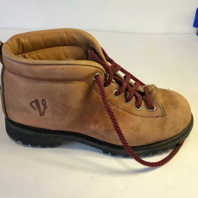 VINTAGE VASQUE BY Red Wing Mens Size 6.5/Wmn's 8 Hiking Boots Vibram ...