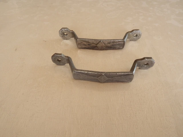 Lot de 2 POIGNEES de Meubles, Portes, Tiroirs  en Aluminium