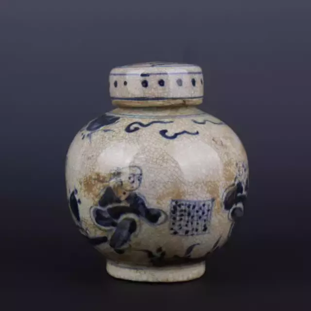 Estate Old Chinese Freehand Sketching Yuan Blue&white Porcelain Figure Pot