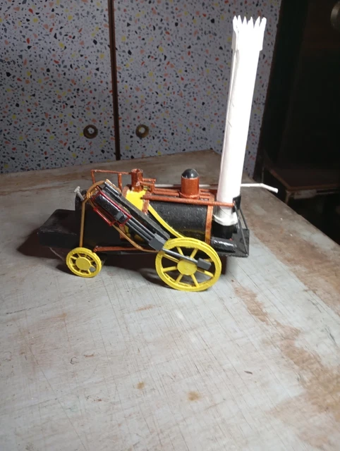 MAQUETTE EN CARTON style voiture ancienne fabrication artisanal EUR 30,00 - FR
