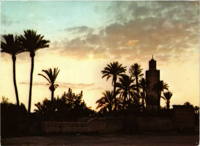 CPM Marrakech- La Koutoubia au moment Crepusculaire MAROC (880612)
