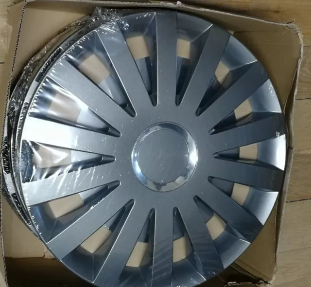wheel trims leoplast sail 17" silver / grey set of 4  #06/22#
