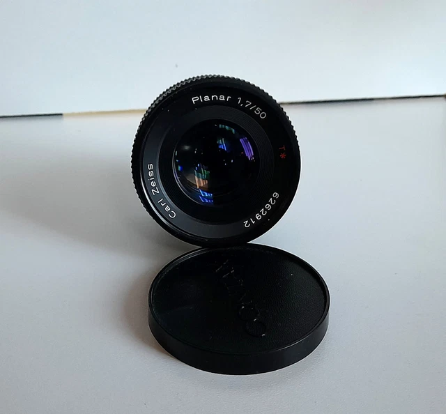 CONTAX/ YASHICA Carl Zeiss PLANAR T* 1:1,7 / 50mm