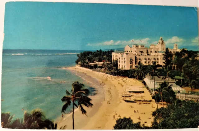 Postcard 5 cent airmail 1961 Hawaiian Hotel Waikiki Beach