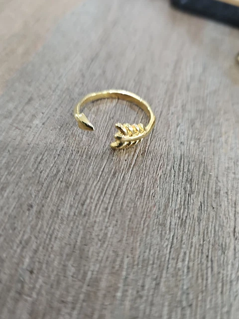 Vintage Stella & Dot Arrow Ring sz 8
