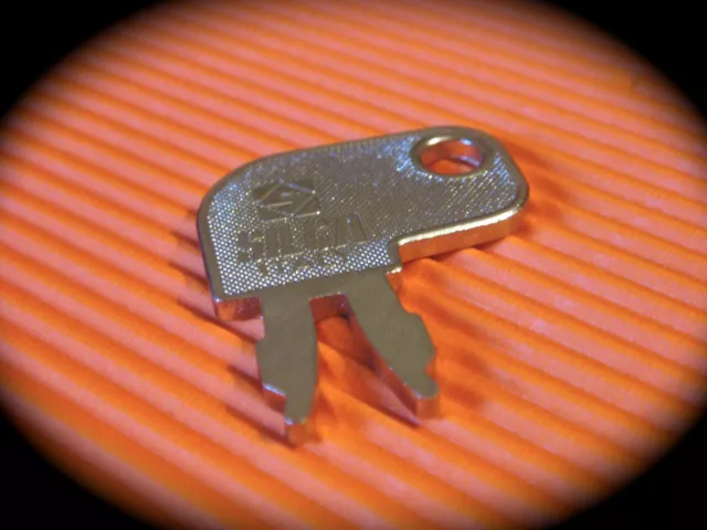 Master Disconnect Isolator Key-Caterpillar -Precut Keyblank -FREE POST IN AUST