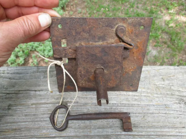 1700's 1800's Antique Iron Lock Hollow Unique Key Shape Unusual Design