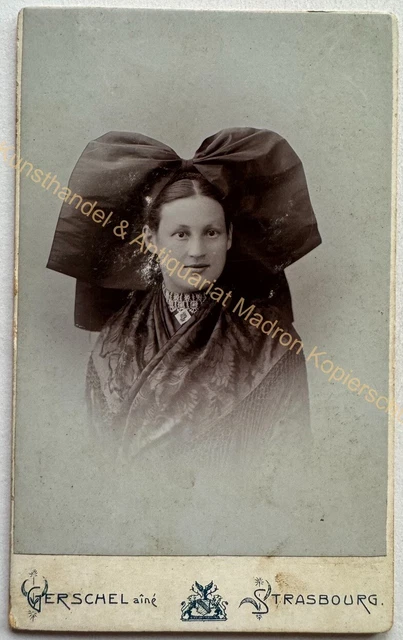 ANCIEN TABLEAU &PORTRAIT de Jeune Femme au Voile" Peinture Huile