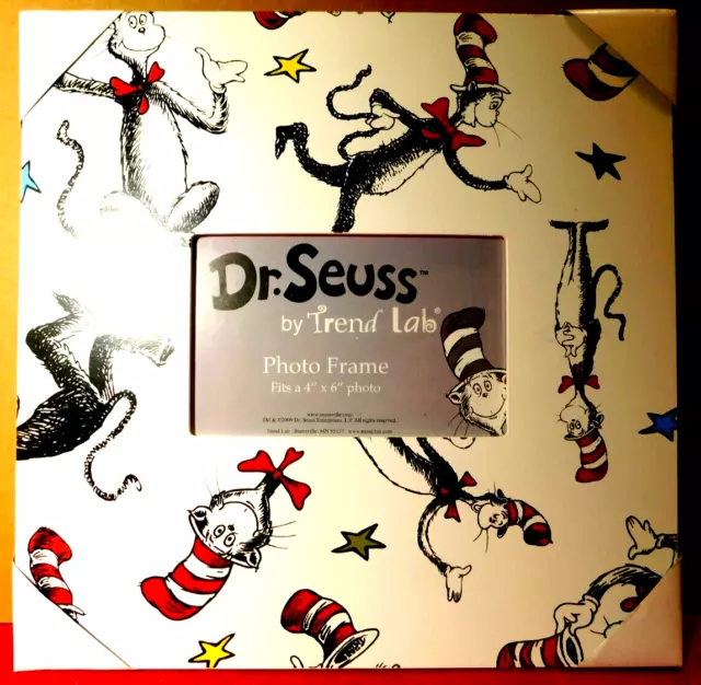 APP~Trend Lab, LLC Dr. Seuss Photo Frame Fits a 4" x 6" Photo