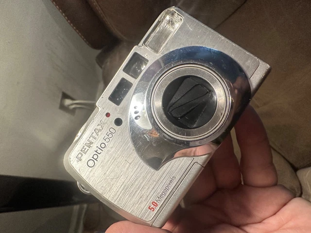 PENTAX OPTIO 550 5.0MP Compact Digital Camera Silver - PARTS