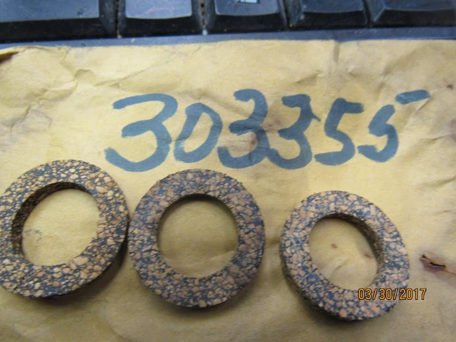 3 New  Omc Oem  Johnson Evinrude Cork Gaskets 303355