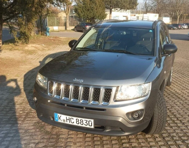 Jeep Compass - Allrad - AHK mit 2.000 kg